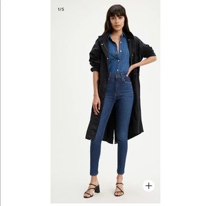 NWT! Levi’s super skinny jeans